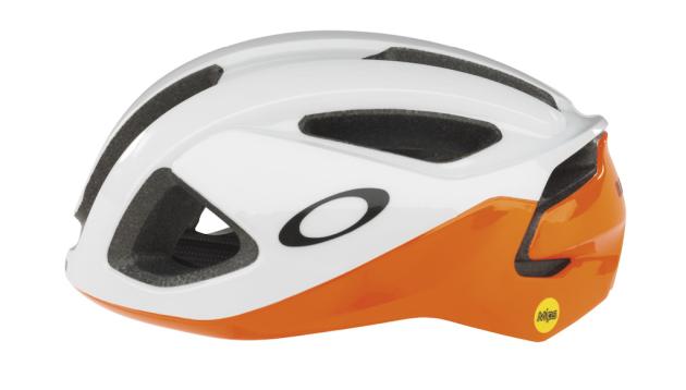 Oakley AR03 Cycling Helmet NeonOrange WEB