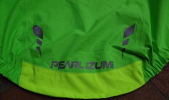 Pearl Izumi Short Sleeve Rain Jacket.Tail.WEB