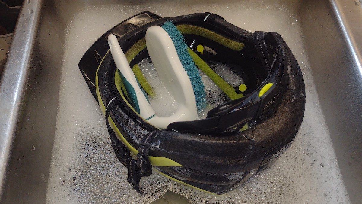 cleaning helmet with brush