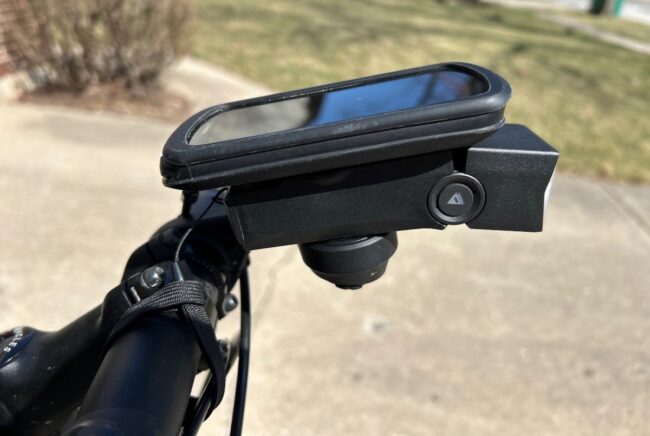 KOM Cycling Quick Release Light stacked