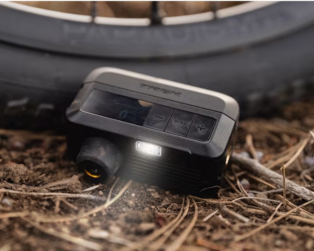 Trek - integrated light demo