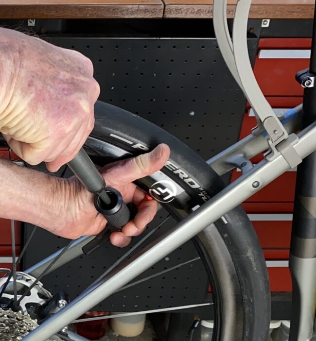 right way to save a valve