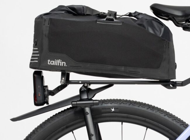 tailfin Rack with fender and rear radar